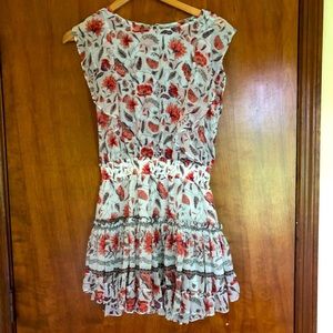 Misa Los Angeles boutique dress xs. Feminine floral cap sleeve. Lined skirt.